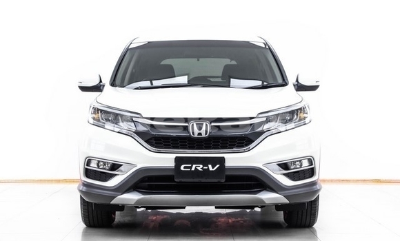 Buy Used Honda CR-V White Car in Bangkok in Bangkok Buy Used Honda CR-V White Car in Bangkok in Bangkok