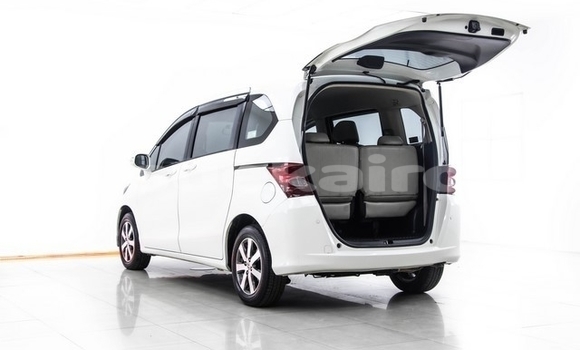Buy Used Honda Freed White Car in Bangkok in Bangkok Buy Used Honda Freed White Car in Bangkok in Bangkok