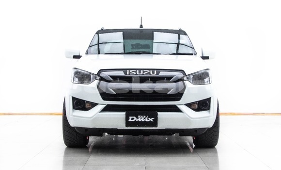 Buy Used Isuzu D-Max White Car in Bangkok in Bangkok Buy Used Isuzu D-Max White Car in Bangkok in Bangkok
