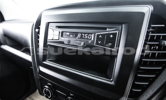 Buy Used Isuzu D-Max White Car in Bangkok in Bangkok Buy Used Isuzu D-Max White Car in Bangkok in Bangkok