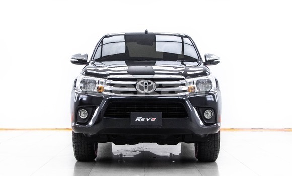 ซื้อ รถมือสอง Toyota Hiluxe Revo สีดำ รถยนต์ ใน %{เมือง} ใน กรุงเทพมหานคร ซื้อ รถมือสอง Toyota Hiluxe Revo สีดำ รถยนต์ ใน %{เมือง} ใน กรุงเทพมหานคร
