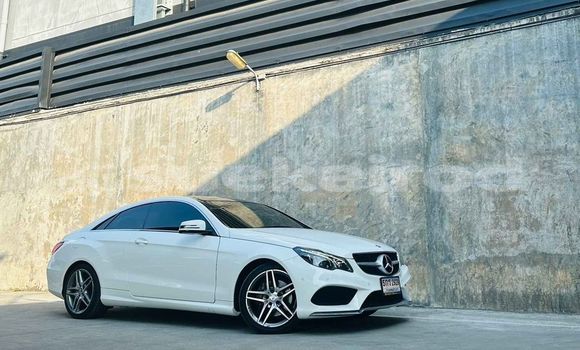 Buy Used Mercedes‒Benz E–Class White Car in Bangkok in Bangkok Buy Used Mercedes‒Benz E–Class White Car in Bangkok in Bangkok