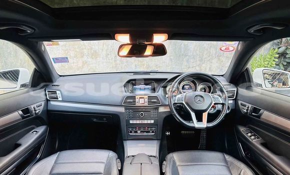 Buy Used Mercedes‒Benz E–Class White Car in Bangkok in Bangkok Buy Used Mercedes‒Benz E–Class White Car in Bangkok in Bangkok