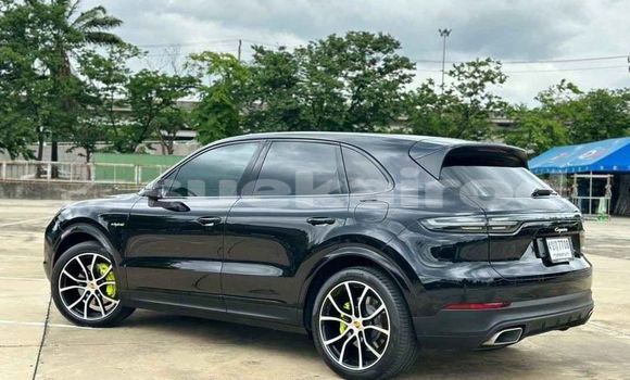 Buy Used Porsche Cayenne Black Car in Bangkok in Bangkok Buy Used Porsche Cayenne Black Car in Bangkok in Bangkok