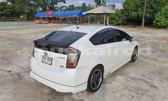 ซื้อ รถมือสอง Toyota Prius ขาว รถยนต์ ใน %{เมือง} ใน กรุงเทพมหานคร ซื้อ รถมือสอง Toyota Prius ขาว รถยนต์ ใน %{เมือง} ใน กรุงเทพมหานคร
