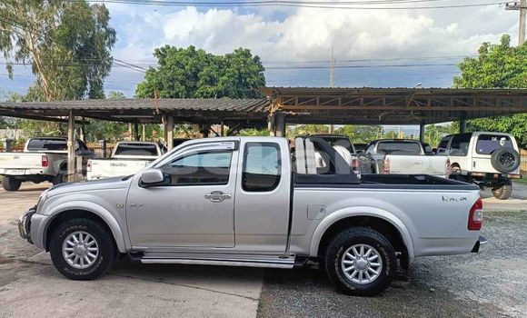 Buy Used Isuzu D-Max Other Car in Bangkok in Bangkok Buy Used Isuzu D-Max Other Car in Bangkok in Bangkok