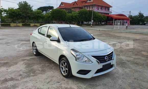 ซื้อ รถมือสอง Nissan Almera ขาว รถยนต์ ใน %{เมือง} ใน กรุงเทพมหานคร