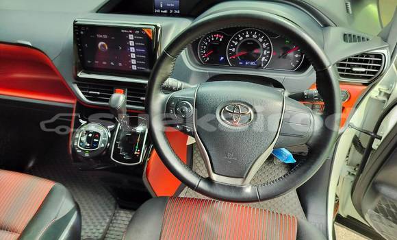 ซื้อ รถมือสอง Toyota Voxy อื่น ๆ รถยนต์ ใน %{เมือง} ใน กรุงเทพมหานคร ซื้อ รถมือสอง Toyota Voxy อื่น ๆ รถยนต์ ใน %{เมือง} ใน กรุงเทพมหานคร