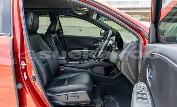 ซื้อ รถมือสอง Honda HR-V สีแดง รถยนต์ ใน %{เมือง} ใน กรุงเทพมหานคร ซื้อ รถมือสอง Honda HR-V สีแดง รถยนต์ ใน %{เมือง} ใน กรุงเทพมหานคร