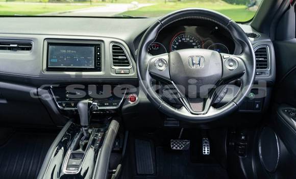 ซื้อ รถมือสอง Honda HR-V สีแดง รถยนต์ ใน %{เมือง} ใน กรุงเทพมหานคร ซื้อ รถมือสอง Honda HR-V สีแดง รถยนต์ ใน %{เมือง} ใน กรุงเทพมหานคร