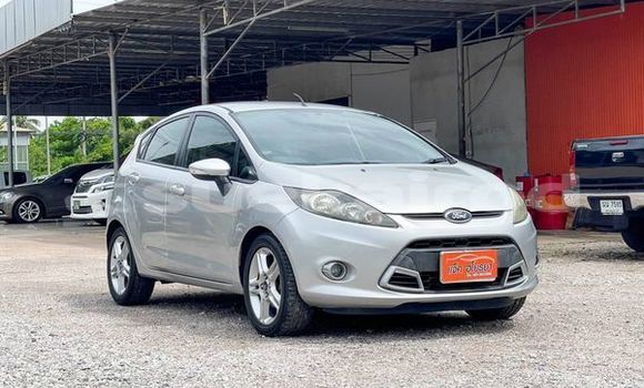 ซื้อ รถมือสอง Ford Fiesta เงิน รถยนต์ ใน %{เมือง} ใน สุราษฎร์ธานี ซื้อ รถมือสอง Ford Fiesta เงิน รถยนต์ ใน %{เมือง} ใน สุราษฎร์ธานี