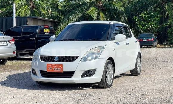 ซื้อ รถมือสอง Suzuki Swift ขาว รถยนต์ ใน %{เมือง} ใน กรุงเทพมหานคร ซื้อ รถมือสอง Suzuki Swift ขาว รถยนต์ ใน %{เมือง} ใน กรุงเทพมหานคร