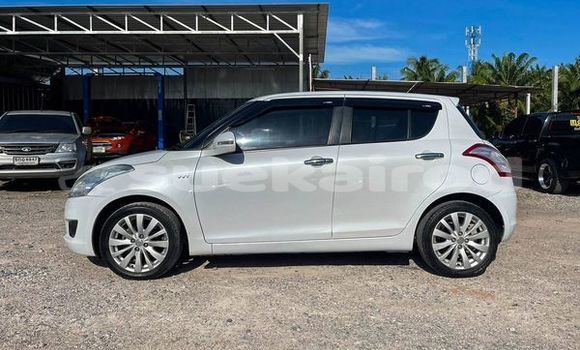 ซื้อ รถมือสอง Suzuki Swift ขาว รถยนต์ ใน %{เมือง} ใน กรุงเทพมหานคร ซื้อ รถมือสอง Suzuki Swift ขาว รถยนต์ ใน %{เมือง} ใน กรุงเทพมหานคร