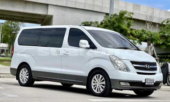 Buy Used Hyundai Grand Starex White Car in Bangkok in Bangkok Buy Used Hyundai Grand Starex White Car in Bangkok in Bangkok