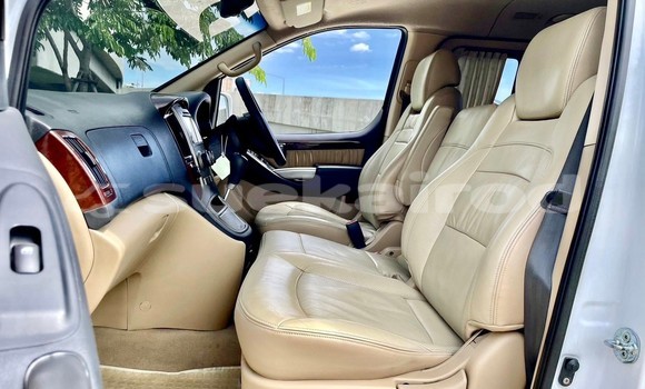 Buy Used Hyundai Grand Starex White Car in Bangkok in Bangkok Buy Used Hyundai Grand Starex White Car in Bangkok in Bangkok