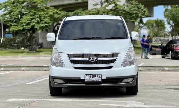Buy Used Hyundai Grand Starex White Car in Bangkok in Bangkok Buy Used Hyundai Grand Starex White Car in Bangkok in Bangkok