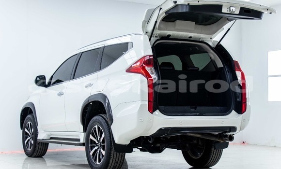 ซื้อ รถมือสอง Mitsubishi Pajero Sport ขาว รถยนต์ ใน %{เมือง} ใน กรุงเทพมหานคร ซื้อ รถมือสอง Mitsubishi Pajero Sport ขาว รถยนต์ ใน %{เมือง} ใน กรุงเทพมหานคร