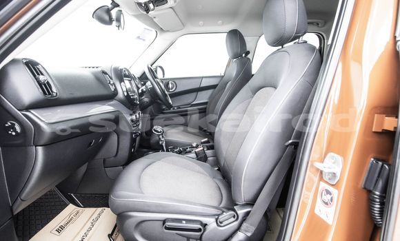 ซื้อ รถมือสอง MINI Countryman สีน้ำตาล รถยนต์ ใน %{เมือง} ใน กรุงเทพมหานคร ซื้อ รถมือสอง MINI Countryman สีน้ำตาล รถยนต์ ใน %{เมือง} ใน กรุงเทพมหานคร