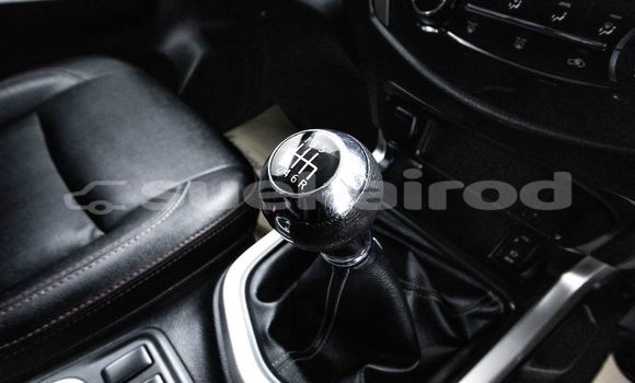 ซื้อ รถมือสอง Nissan Navara สีแดง รถยนต์ ใน %{เมือง} ใน กรุงเทพมหานคร ซื้อ รถมือสอง Nissan Navara สีแดง รถยนต์ ใน %{เมือง} ใน กรุงเทพมหานคร