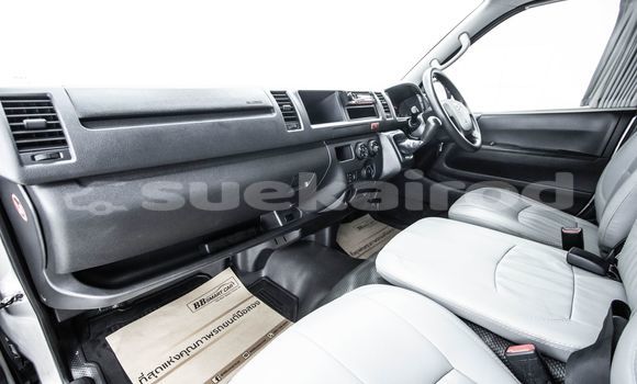 ซื้อ รถมือสอง Toyota Commuter อื่น ๆ รถยนต์ ใน %{เมือง} ใน กรุงเทพมหานคร ซื้อ รถมือสอง Toyota Commuter อื่น ๆ รถยนต์ ใน %{เมือง} ใน กรุงเทพมหานคร