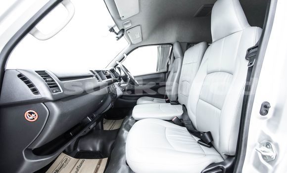 ซื้อ รถมือสอง Toyota Commuter อื่น ๆ รถยนต์ ใน %{เมือง} ใน กรุงเทพมหานคร ซื้อ รถมือสอง Toyota Commuter อื่น ๆ รถยนต์ ใน %{เมือง} ใน กรุงเทพมหานคร