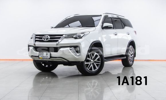 Buy Used Toyota Fortuner White Car in Bangkok in Bangkok Buy Used Toyota Fortuner White Car in Bangkok in Bangkok