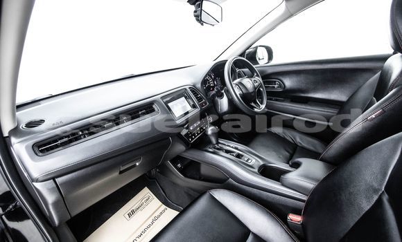 Buy Used Honda HR-V Black Car in Bangkok in Bangkok Buy Used Honda HR-V Black Car in Bangkok in Bangkok