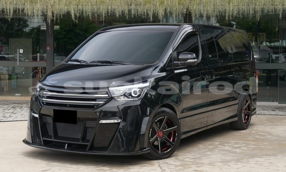 ซื้อ รถมือสอง Hyundai H1 สีดำ รถยนต์ ใน %{เมือง} ใน กรุงเทพมหานคร