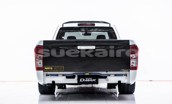 Buy Used Isuzu D–MAX White Car in Bangkok in Bangkok Buy Used Isuzu D–MAX White Car in Bangkok in Bangkok