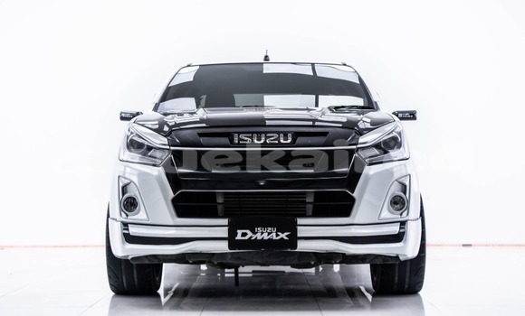 Buy Used Isuzu D–MAX White Car in Bangkok in Bangkok Buy Used Isuzu D–MAX White Car in Bangkok in Bangkok