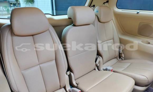 Buy Used Kia Carnival White Car in Bangkok in Bangkok Buy Used Kia Carnival White Car in Bangkok in Bangkok