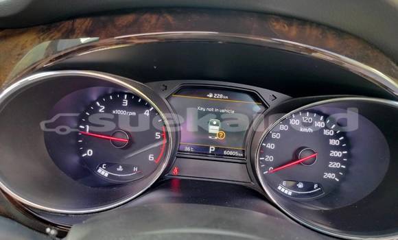 Buy Used Kia Carnival White Car in Bangkok in Bangkok Buy Used Kia Carnival White Car in Bangkok in Bangkok