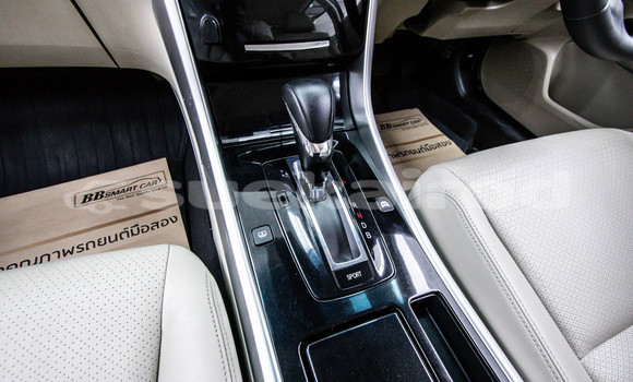 ซื้อ รถมือสอง Honda Accord สีดำ รถยนต์ ใน %{เมือง} ใน กรุงเทพมหานคร ซื้อ รถมือสอง Honda Accord สีดำ รถยนต์ ใน %{เมือง} ใน กรุงเทพมหานคร