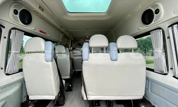 ซื้อ รถมือสอง Ford Taunus สีน้ำเงิน รถยนต์ ใน %{เมือง} ใน กรุงเทพมหานคร ซื้อ รถมือสอง Ford Taunus สีน้ำเงิน รถยนต์ ใน %{เมือง} ใน กรุงเทพมหานคร