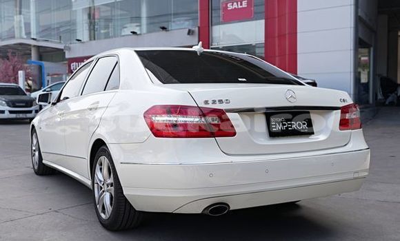 ซื้อ รถมือสอง Mercedes-Benz E-Classe ขาว รถยนต์ ใน %{เมือง} ใน กรุงเทพมหานคร ซื้อ รถมือสอง Mercedes-Benz E-Classe ขาว รถยนต์ ใน %{เมือง} ใน กรุงเทพมหานคร