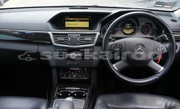 ซื้อ รถมือสอง Mercedes-Benz E-Classe ขาว รถยนต์ ใน %{เมือง} ใน กรุงเทพมหานคร ซื้อ รถมือสอง Mercedes-Benz E-Classe ขาว รถยนต์ ใน %{เมือง} ใน กรุงเทพมหานคร