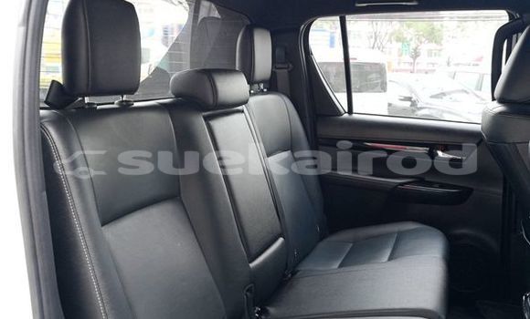 ซื้อ รถมือสอง Toyota Hilux ขาว รถยนต์ ใน %{เมือง} ใน กรุงเทพมหานคร ซื้อ รถมือสอง Toyota Hilux ขาว รถยนต์ ใน %{เมือง} ใน กรุงเทพมหานคร