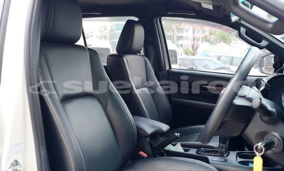 ซื้อ รถมือสอง Toyota Hilux ขาว รถยนต์ ใน %{เมือง} ใน กรุงเทพมหานคร ซื้อ รถมือสอง Toyota Hilux ขาว รถยนต์ ใน %{เมือง} ใน กรุงเทพมหานคร