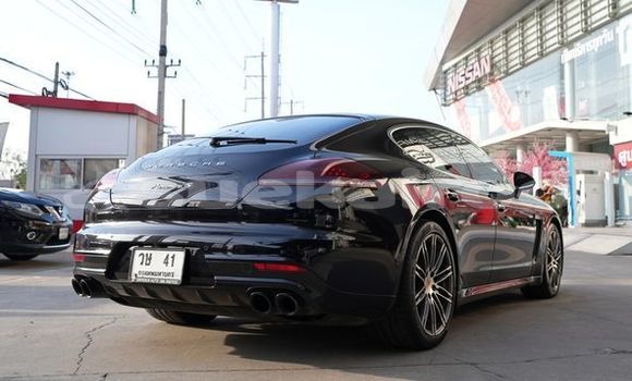 ซื้อ รถมือสอง Porsche Panamera สีดำ รถยนต์ ใน %{เมือง} ใน กรุงเทพมหานคร ซื้อ รถมือสอง Porsche Panamera สีดำ รถยนต์ ใน %{เมือง} ใน กรุงเทพมหานคร