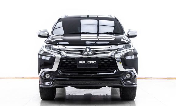 ซื้อ รถมือสอง Mitsubishi Pajero สีดำ รถยนต์ ใน %{เมือง} ใน กรุงเทพมหานคร ซื้อ รถมือสอง Mitsubishi Pajero สีดำ รถยนต์ ใน %{เมือง} ใน กรุงเทพมหานคร