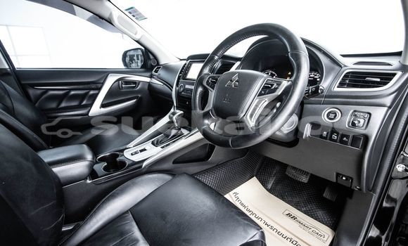 ซื้อ รถมือสอง Mitsubishi Pajero สีดำ รถยนต์ ใน %{เมือง} ใน กรุงเทพมหานคร ซื้อ รถมือสอง Mitsubishi Pajero สีดำ รถยนต์ ใน %{เมือง} ใน กรุงเทพมหานคร