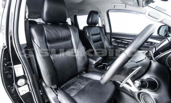 ซื้อ รถมือสอง Mitsubishi Pajero สีดำ รถยนต์ ใน %{เมือง} ใน กรุงเทพมหานคร ซื้อ รถมือสอง Mitsubishi Pajero สีดำ รถยนต์ ใน %{เมือง} ใน กรุงเทพมหานคร