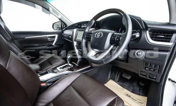 ซื้อ รถมือสอง Toyota Fortuner ขาว รถยนต์ ใน %{เมือง} ใน กรุงเทพมหานคร ซื้อ รถมือสอง Toyota Fortuner ขาว รถยนต์ ใน %{เมือง} ใน กรุงเทพมหานคร