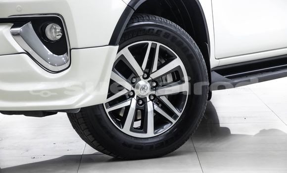 ซื้อ รถมือสอง Toyota Fortuner ขาว รถยนต์ ใน %{เมือง} ใน กรุงเทพมหานคร ซื้อ รถมือสอง Toyota Fortuner ขาว รถยนต์ ใน %{เมือง} ใน กรุงเทพมหานคร