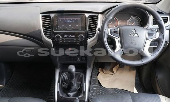 ซื้อ รถมือสอง Mitsubishi Triton สีดำ รถยนต์ ใน %{เมือง} ใน กรุงเทพมหานคร ซื้อ รถมือสอง Mitsubishi Triton สีดำ รถยนต์ ใน %{เมือง} ใน กรุงเทพมหานคร