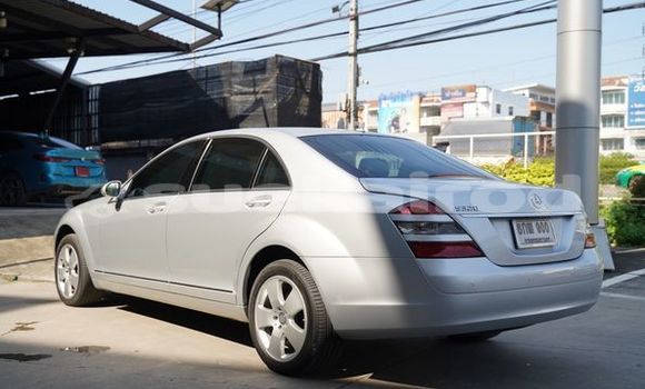 Buy Used Mercedes-Benz S-klasse Silver Car in Bangkok in Bangkok Buy Used Mercedes-Benz S-klasse Silver Car in Bangkok in Bangkok