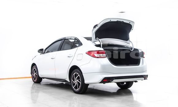 ซื้อ รถมือสอง Toyota Yaris ขาว รถยนต์ ใน %{เมือง} ใน กรุงเทพมหานคร ซื้อ รถมือสอง Toyota Yaris ขาว รถยนต์ ใน %{เมือง} ใน กรุงเทพมหานคร