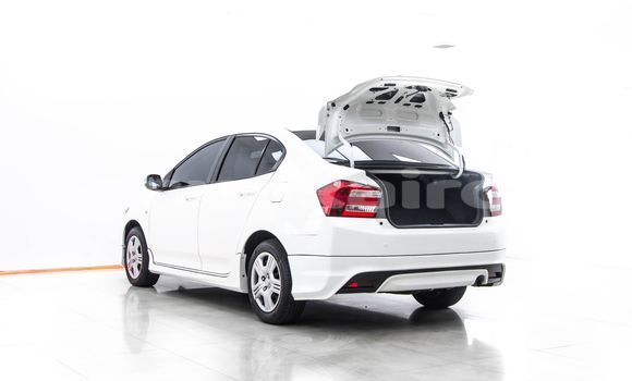 Buy Used Honda City White Car in Bangkok in Bangkok Buy Used Honda City White Car in Bangkok in Bangkok