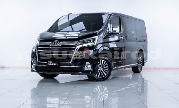 Buy Used Toyota Matrix Black Car in Bangkok in Bangkok