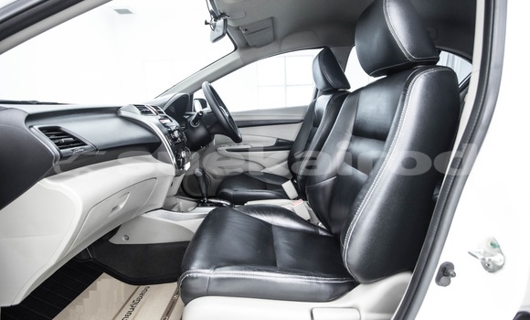 Buy Used Honda City White Car in Bangkok in Bangkok Buy Used Honda City White Car in Bangkok in Bangkok